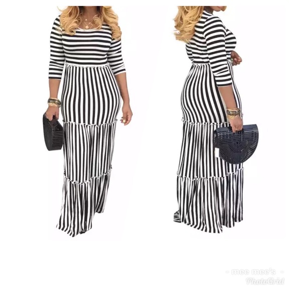 Dresses & Skirts - 🆕 Maxi Dress